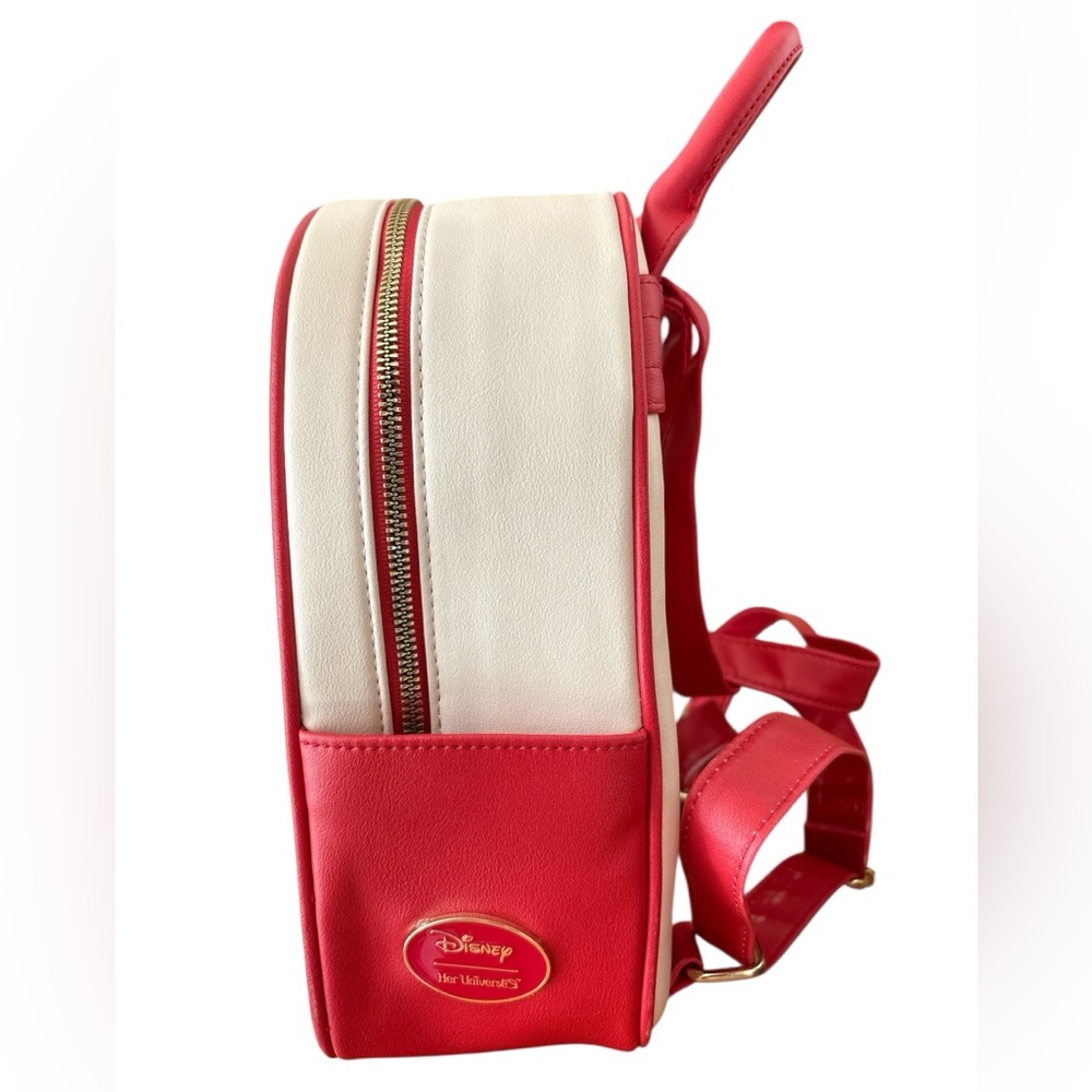 Disney Her Universe Winnie the Pooh Christmas Backpack - Picture 2 of 8